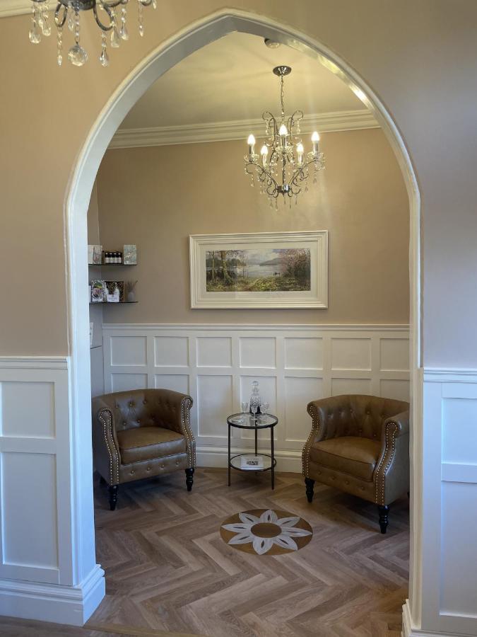 Wheatlands Lodge-Windermere - Award Winning - Adult Only - Free Car Park Уиндермер Екстериор снимка
