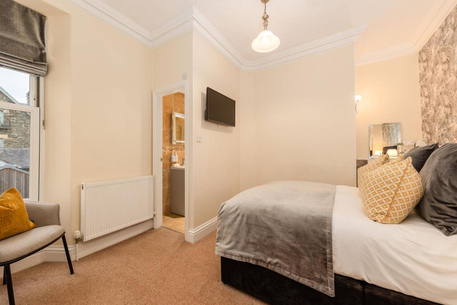 Wheatlands Lodge-Windermere - Award Winning - Adult Only - Free Car Park Уиндермер Екстериор снимка