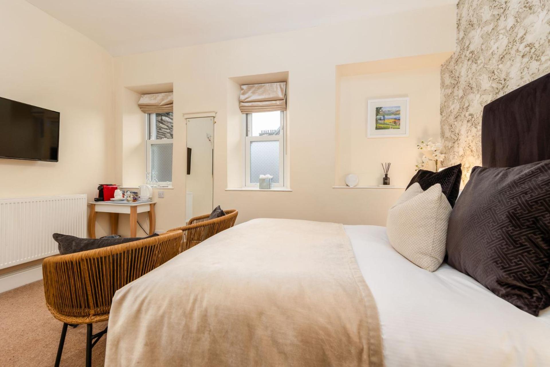 Wheatlands Lodge-Windermere - Award Winning - Adult Only - Free Car Park Уиндермер Екстериор снимка
